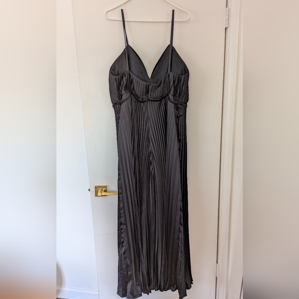 Formal Pleated Wide Leg Romper - Mac Duggal - Picture 5 of 8